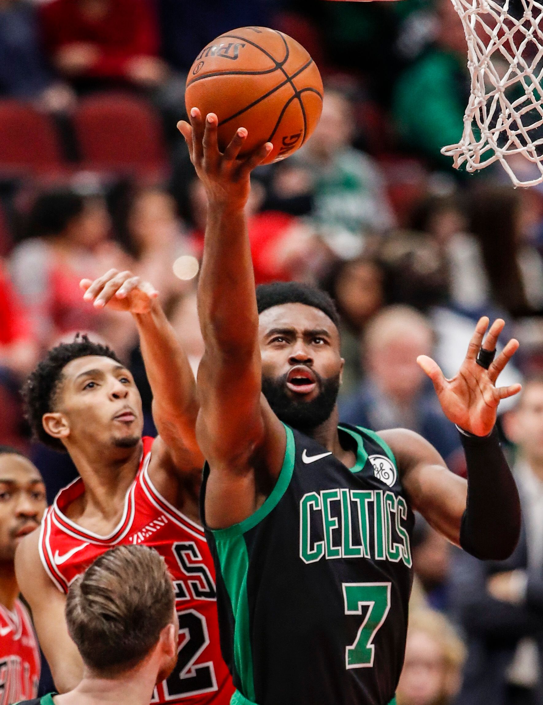 首例无线微创脑机接口临床试验成功